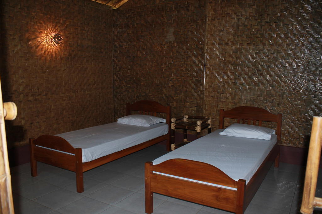 Bale'Ku Hotel Pangandaran Kamer foto